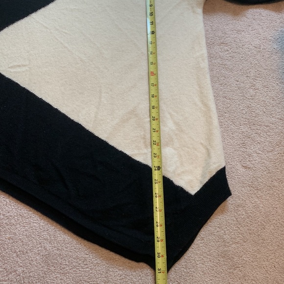 100% cashmere scoop neck women’s sweater size M - Picture 11 of 13